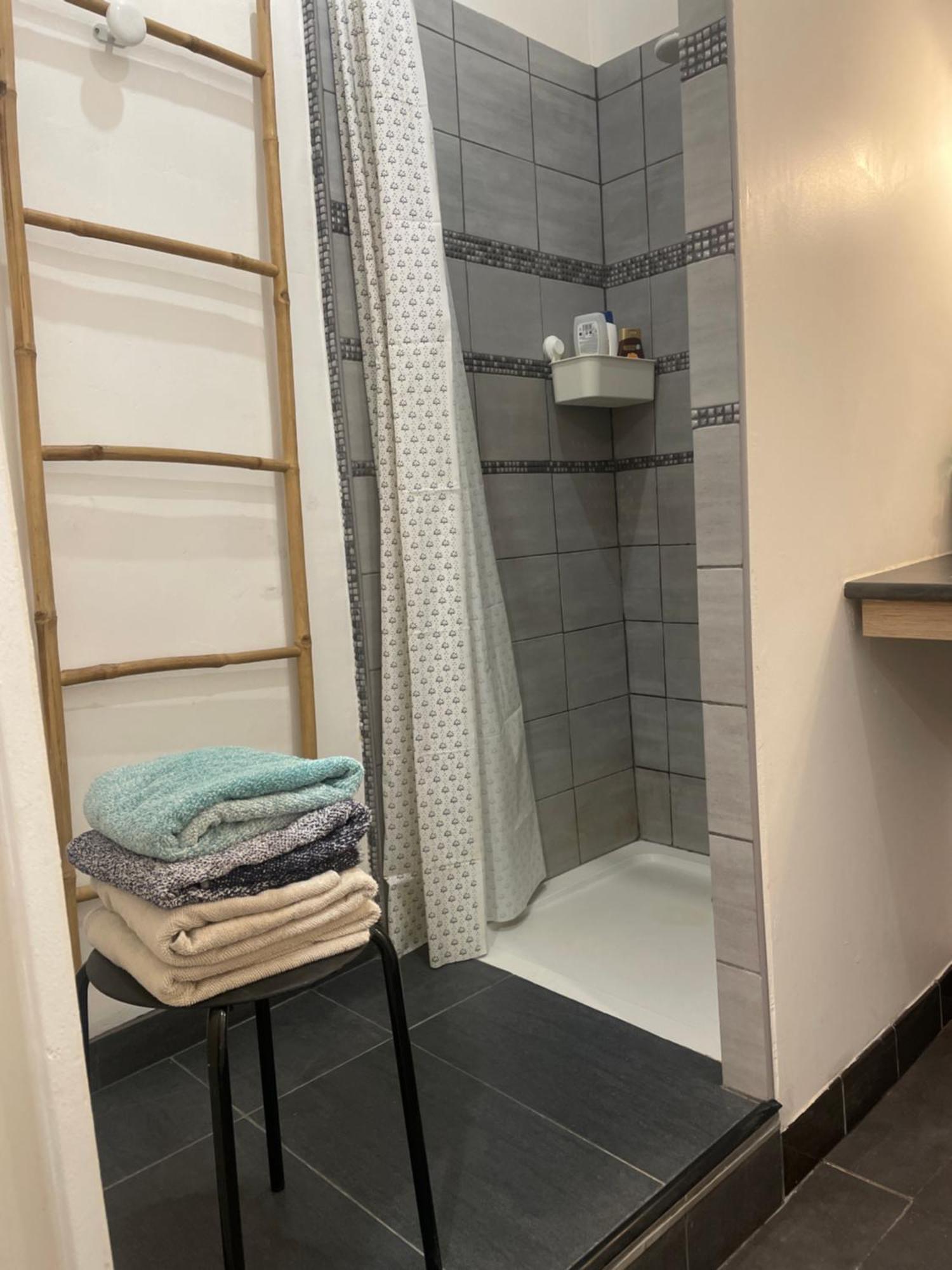 Appt 2 Chambres Au Centre Ville 3E 马赛 外观 照片